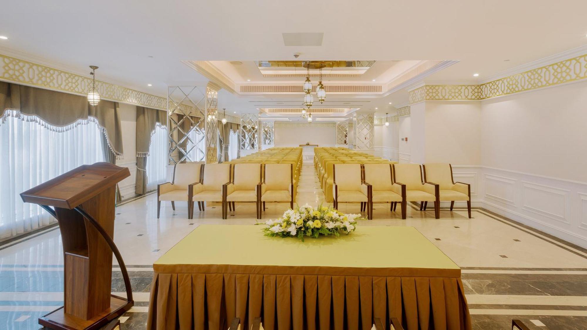 Holiday Inn Dhaka City Centre By Ihg Extérieur photo